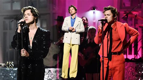 Harry Styles’s Saturday Night Live Appearance Was a Fashion